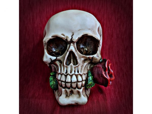 Rose from the Dead Skull Figure