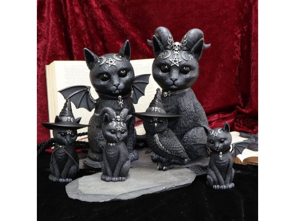 Purrah Cat Nemesis Now Witch Occult Witchcraft Familiar Spiritual Dark Spirits Figure Magic Pentagram Skull Cape Witches Hat